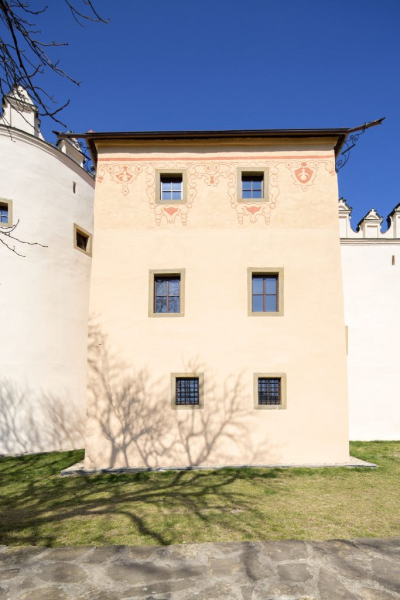 Hrad Kežmarok, obnova fasády a hradieb - obrázok 2