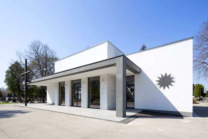 Dom smútku Dunajská Streda - obrázok 2