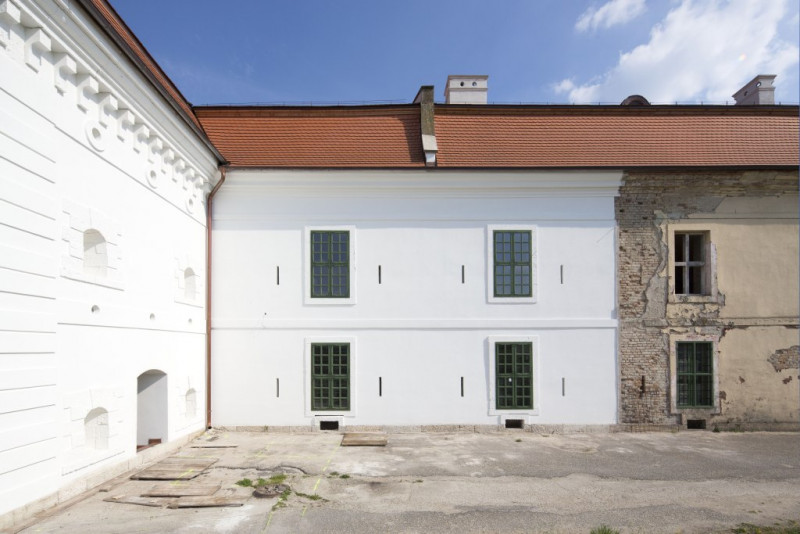 Rekonštrukcia kasárenskej budovy Nová pevnosť Komárno - obrázok 0