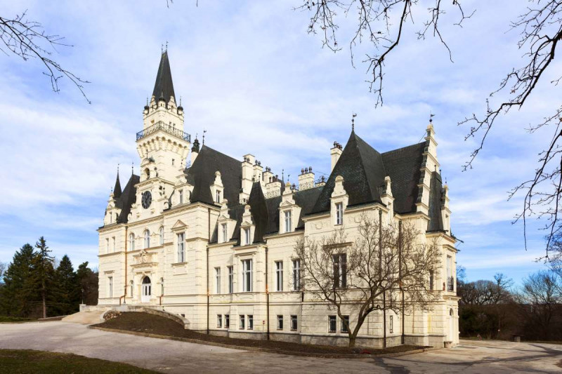 Kaštieľ Budmerice - obrázok 0