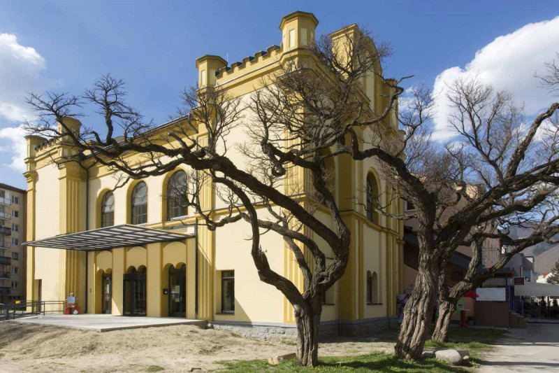 Neologická synagóga