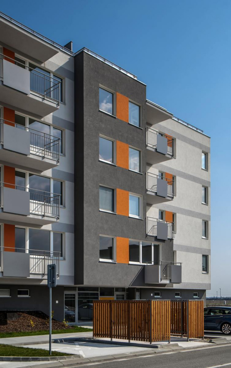 Bytový dom Slovenský Grob - obrázok 0