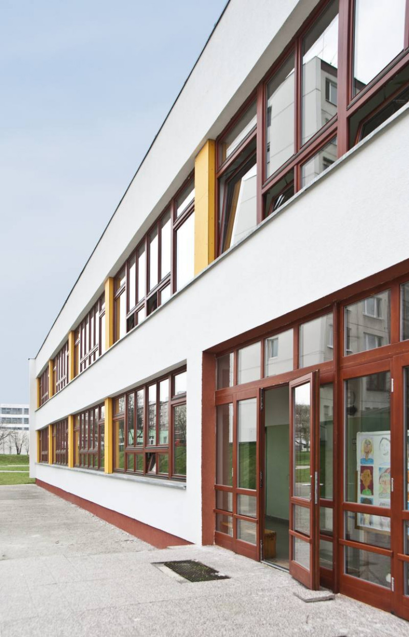 Základná škola Šahy - obrázok 0