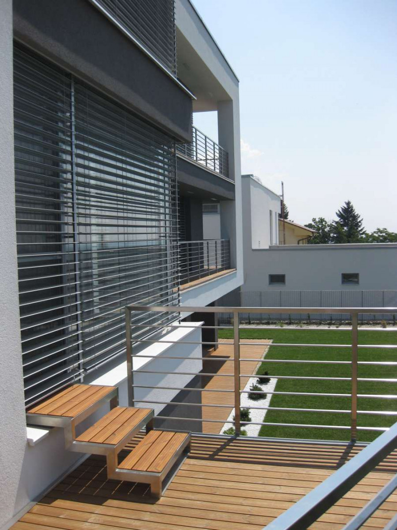 Rodinný dom Slavín - obrázok 1